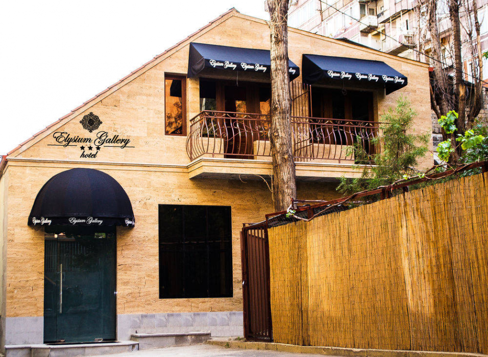 hotel-img