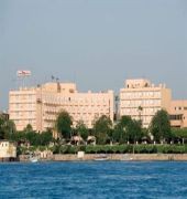 hotel-img
